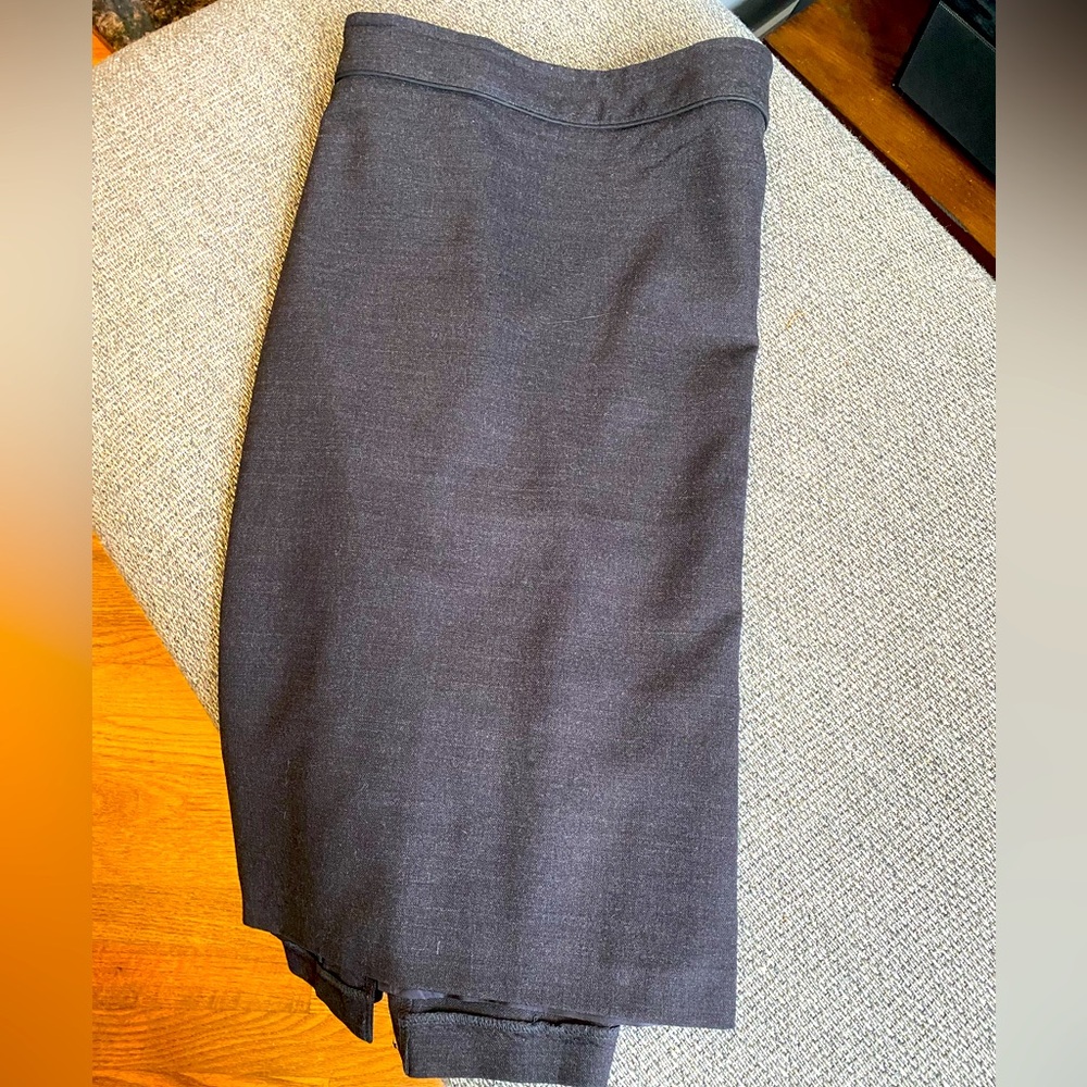 14L (24 inches) Gray Wool Boden Skirt